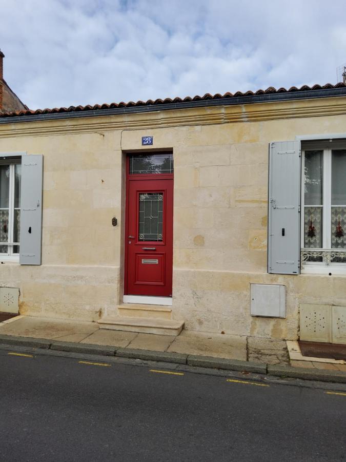 La Maison Des Thermes, Chambre D'Hote Saintes Exterior photo